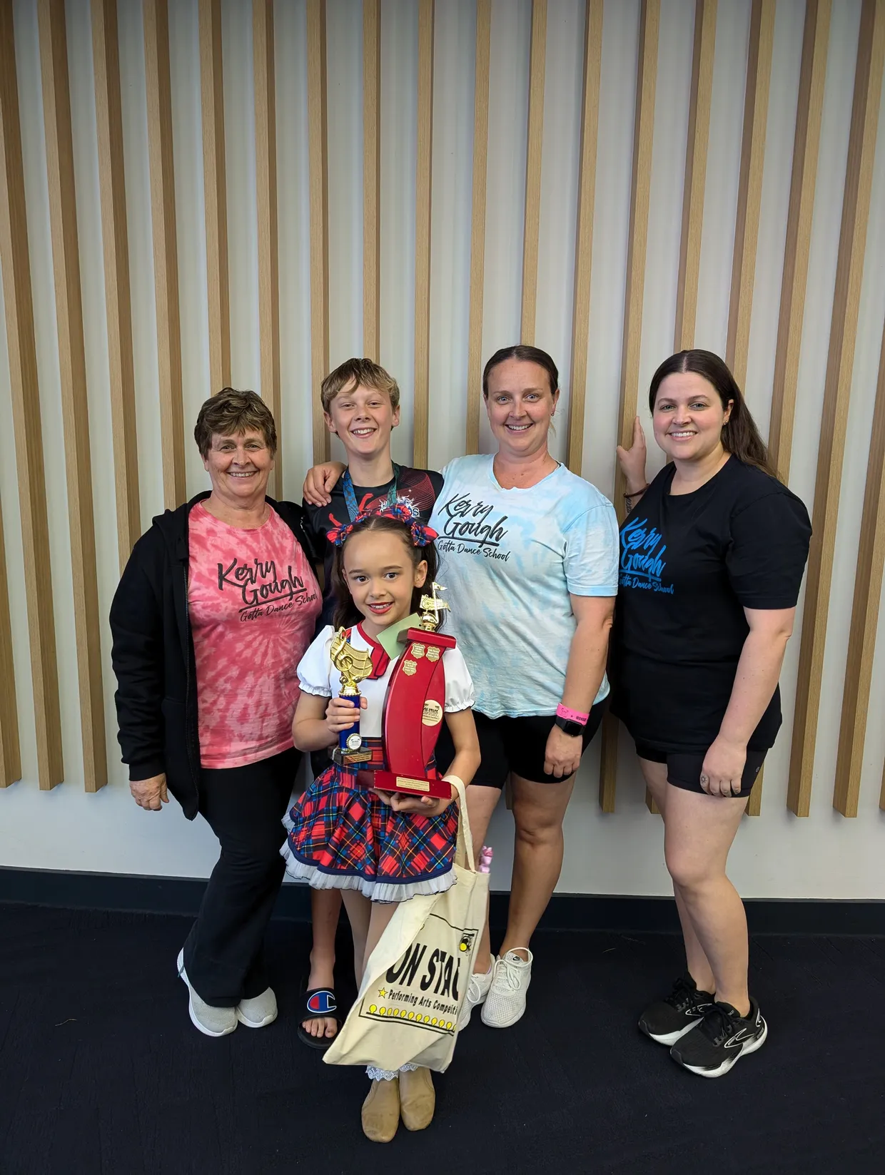 Kerry, Nixen, Nikita, Natasha and Yani – the multigenerational KGGDS family.